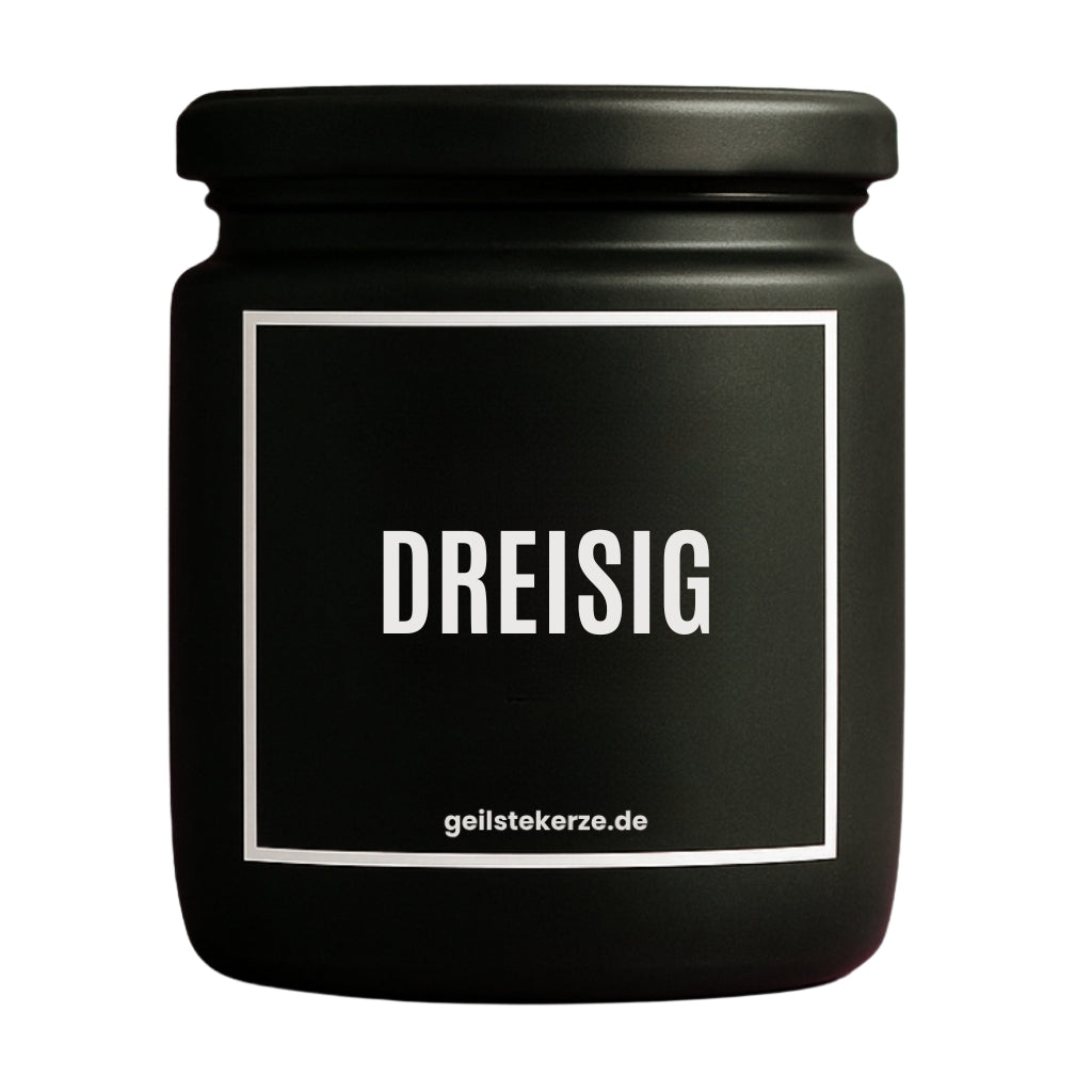 Duftkerze mit Spruch von geilstekerze ist der neue Geschenketrend. Diese witzige Kerze Vegane Bio-Kerze mit Spruch – DREISIG brennt mega lange sagenhafte 80 Stunde, hochwertige ätherische Öle schaffen beste Duftverteilung. Mit 1400 lustigen Sprüchen perfekt zum Verschenken. Handgemacht in Deutschland von geilstekerze.de -Die beste Duftkerze die du kaufen kannst.
