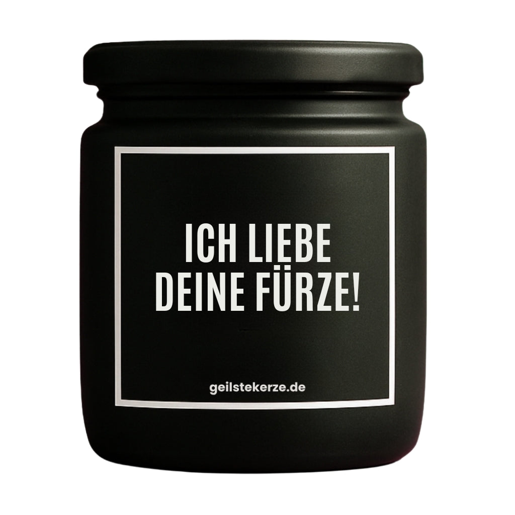 Duftkerze mit Spruch von geilstekerze ist der neue Geschenketrend. Diese witzige Kerze Vegane Bio-Kerze mit Spruch – ICH LIEBE DEINE FÜRZE! brennt mega lange sagenhafte 80 Stunde, hochwertige ätherische Öle schaffen beste Duftverteilung. Mit 1400 lustigen Sprüchen perfekt zum Verschenken. Handgemacht in Deutschland von geilstekerze.de -Die beste Duftkerze die du kaufen kannst.