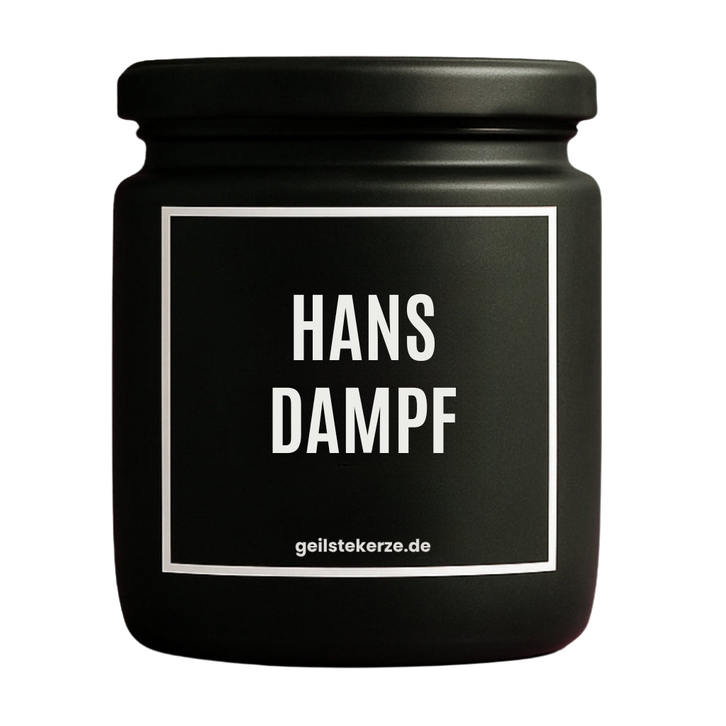 Duftkerze mit Spruch von geilstekerze ist der neue Geschenketrend. Diese witzige Kerze Vegane Bio-Kerze mit Spruch – HANSDAMPF brennt mega lange sagenhafte 80 Stunde, hochwertige ätherische Öle schaffen beste Duftverteilung. Mit 1400 lustigen Sprüchen perfekt zum Verschenken. Handgemacht in Deutschland von geilstekerze.de -Die beste Duftkerze die du kaufen kannst.