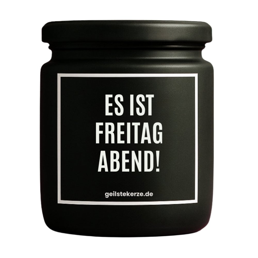Duftkerze mit Spruch von geilstekerze ist der neue Geschenketrend. Diese witzige Kerze Vegane Bio-Kerze mit Spruch – ES IST FREITAG ABEND! brennt mega lange sagenhafte 80 Stunde, hochwertige ätherische Öle schaffen beste Duftverteilung. Mit 1400 lustigen Sprüchen perfekt zum Verschenken. Handgemacht in Deutschland von geilstekerze.de -Die beste Duftkerze die du kaufen kannst.