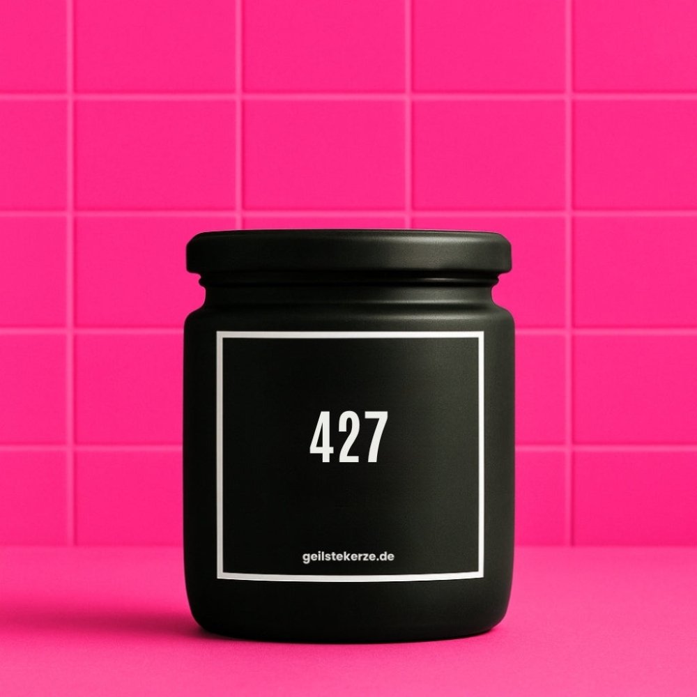 Duftkerze mit Spruch von geilstekerze ist der neue Geschenketrend. Diese witzige Kerze Vegane Bio-Kerze mit Spruch – JZ! 427 brennt mega lange sagenhafte 80 Stunde, hochwertige ätherische Öle schaffen beste Duftverteilung. Mit 1400 lustigen Sprüchen perfekt zum Verschenken. Handgemacht in Deutschland von geilstekerze.de -Die beste Duftkerze die du kaufen kannst.