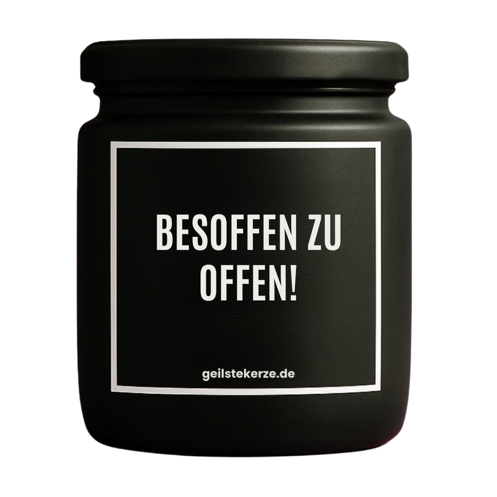 Erste von künstlicher Intelligenz kreierte Vegane Bio-Kerze mit Spruch – BESOFFEN ZU OFFEN! Mega lange Brenndauer von 80 Stunde, hochwertige ätherische Öle schaffen beste Duftverteilung. Mit 1400 lustigen Sprüchen perfekt zum Verschenken. Handgemacht in Deutschland von geilstekerze.de -Die beste Duftkerze die du kaufen kannst.