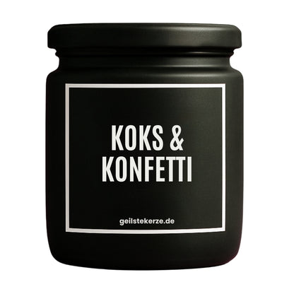 Erste von künstlicher Intelligenz kreierte Vegane Bio-Kerze mit Spruch – KOKS & KONFETTI Mega lange Brenndauer von 80 Stunde, hochwertige ätherische Öle schaffen beste Duftverteilung. Mit 1400 lustigen Sprüchen perfekt zum Verschenken. Handgemacht in Deutschland von geilstekerze.de -Die beste Duftkerze die du kaufen kannst.