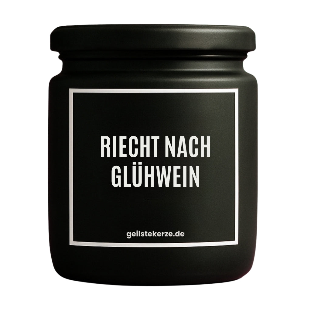 Erste von künstlicher Intelligenz kreierte Vegane Bio-Kerze mit Spruch – RIECHT NACH GLÜHWEIN Mega lange Brenndauer von 80 Stunde, hochwertige ätherische Öle schaffen beste Duftverteilung. Mit 1400 lustigen Sprüchen perfekt zum Verschenken. Handgemacht in Deutschland von geilstekerze.de -Die beste Duftkerze die du kaufen kannst.