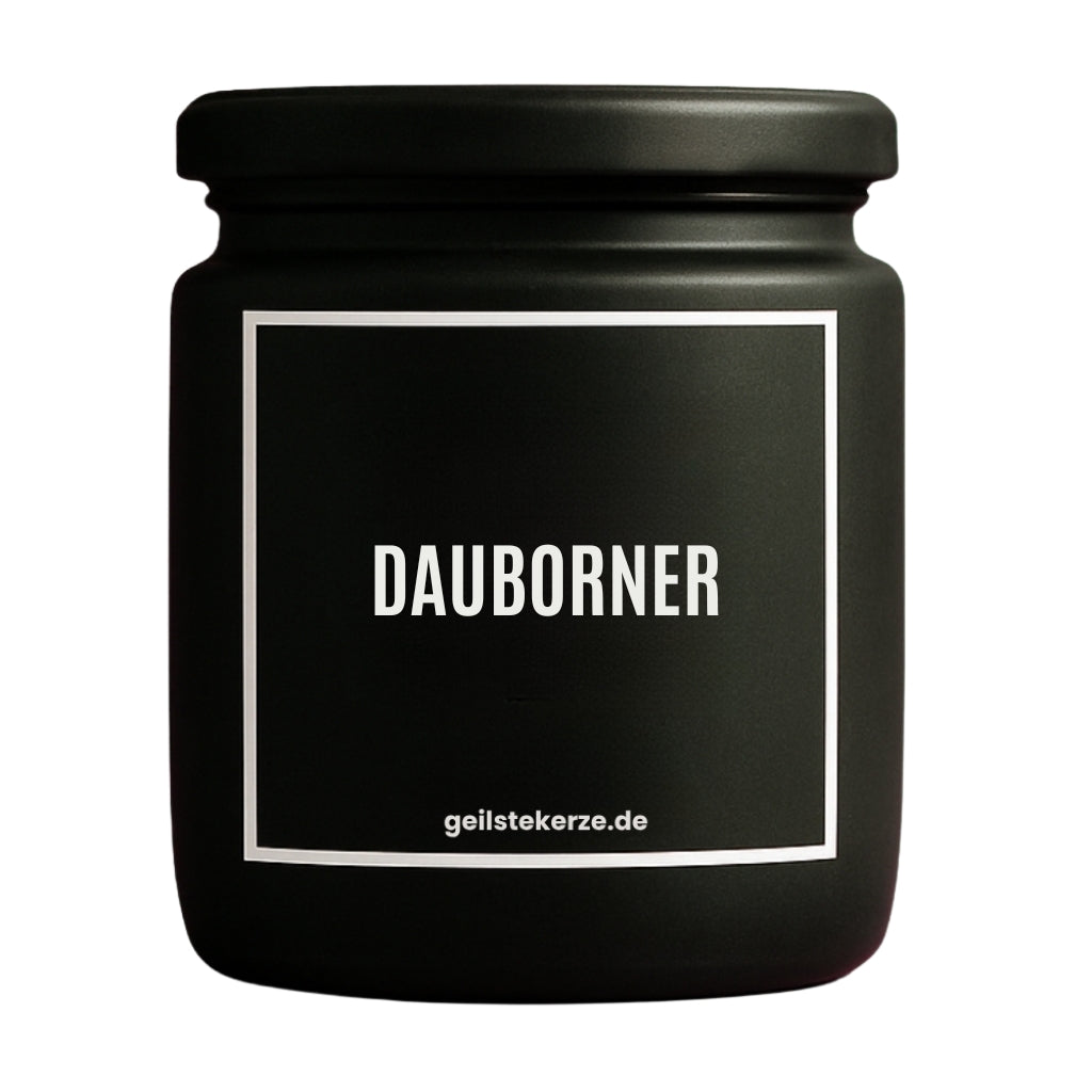 Erste von künstlicher Intelligenz kreierte Vegane Bio-Kerze mit Spruch – DAUBORNER Mega lange Brenndauer von 80 Stunde, hochwertige ätherische Öle schaffen beste Duftverteilung. Mit 1400 lustigen Sprüchen perfekt zum Verschenken. Handgemacht in Deutschland von geilstekerze.de -Die beste Duftkerze die du kaufen kannst.