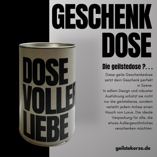Erste von künstlicher Intelligenz kreierte geilstekerze.de Geschenkdose - grau | DOSE VOLLER LIEBE Mega lange Brenndauer von 80 Stunde, hochwertige ätherische Öle schaffen beste Duftverteilung. Mit 1400 lustigen Sprüchen perfekt zum Verschenken. Handgemacht in Deutschland von geilstekerze.de -Die beste Duftkerze die du kaufen kannst.
