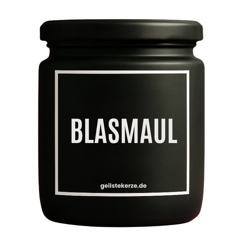Erste von künstlicher Intelligenz kreierte Vegane Bio-Kerze mit Spruch – BLASMAUL Mega lange Brenndauer von 80 Stunde, hochwertige ätherische Öle schaffen beste Duftverteilung. Mit 1400 lustigen Sprüchen perfekt zum Verschenken. Handgemacht in Deutschland von geilstekerze.de -Die beste Duftkerze die du kaufen kannst.