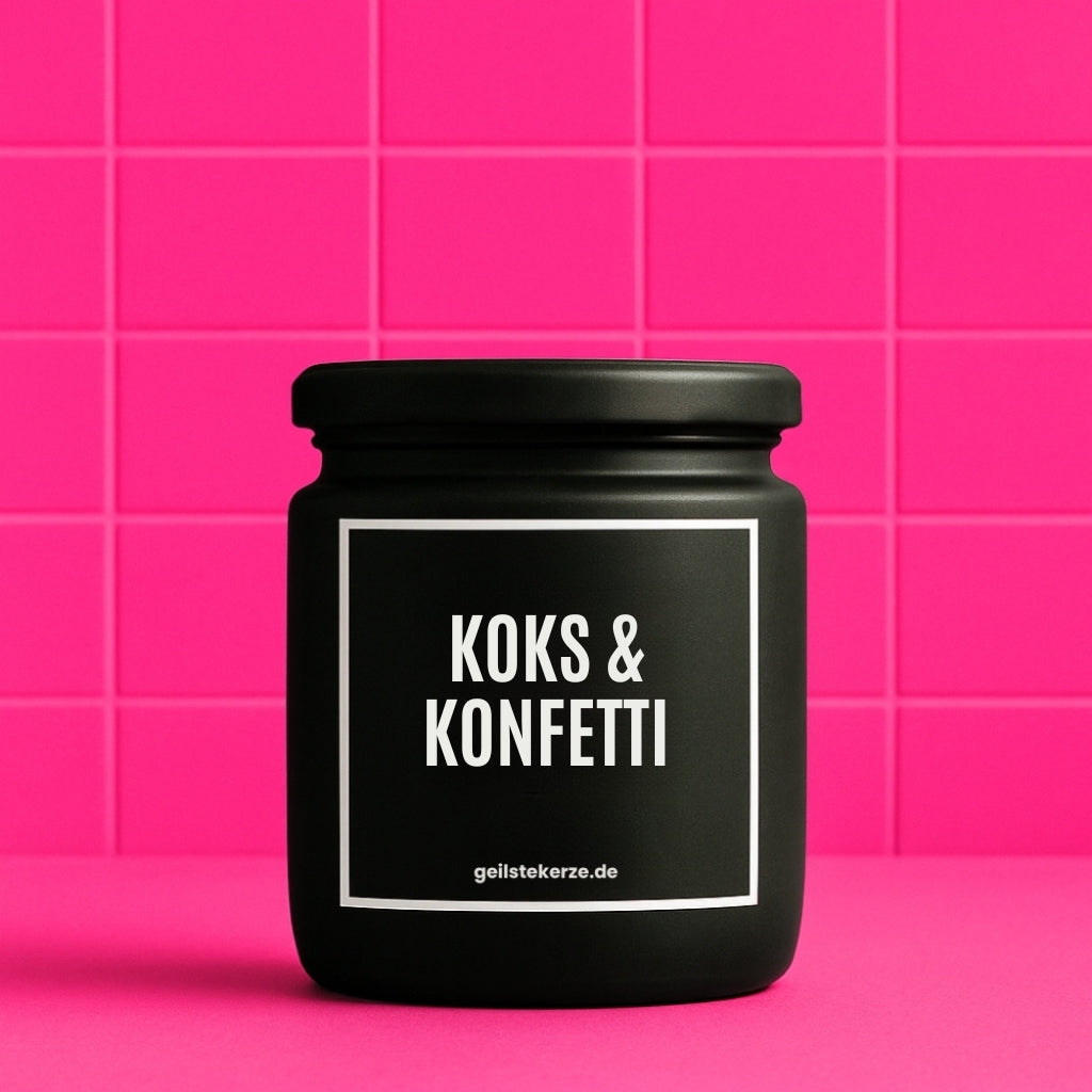Erste von künstlicher Intelligenz kreierte Vegane Bio-Kerze mit Spruch – KOKS & KONFETTI Mega lange Brenndauer von 80 Stunde, hochwertige ätherische Öle schaffen beste Duftverteilung. Mit 1400 lustigen Sprüchen perfekt zum Verschenken. Handgemacht in Deutschland von geilstekerze.de -Die beste Duftkerze die du kaufen kannst.