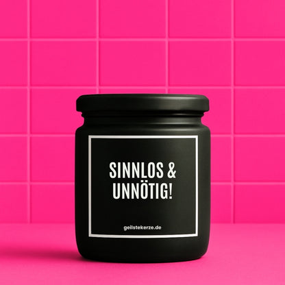 Erste von künstlicher Intelligenz kreierte Vegane Bio-Kerze mit Spruch – SINNLOS & UNNÖTIG! Mega lange Brenndauer von 80 Stunde, hochwertige ätherische Öle schaffen beste Duftverteilung. Mit 1400 lustigen Sprüchen perfekt zum Verschenken. Handgemacht in Deutschland von geilstekerze.de -Die beste Duftkerze die du kaufen kannst.