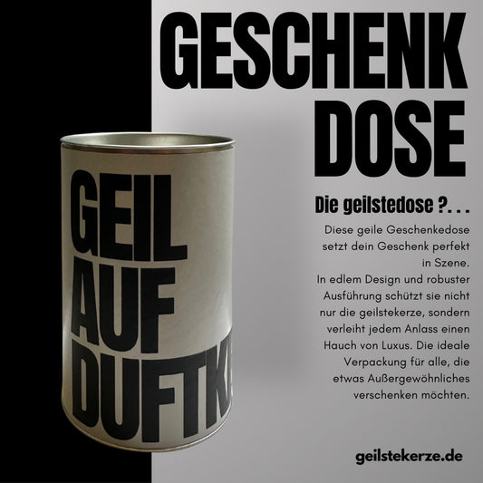 Erste von künstlicher Intelligenz kreierte geilstekerze.de Geschenkdose - grau | GEIL AUF DUFTKERZE Mega lange Brenndauer von 80 Stunde, hochwertige ätherische Öle schaffen beste Duftverteilung. Mit 1400 lustigen Sprüchen perfekt zum Verschenken. Handgemacht in Deutschland von geilstekerze.de -Die beste Duftkerze die du kaufen kannst.