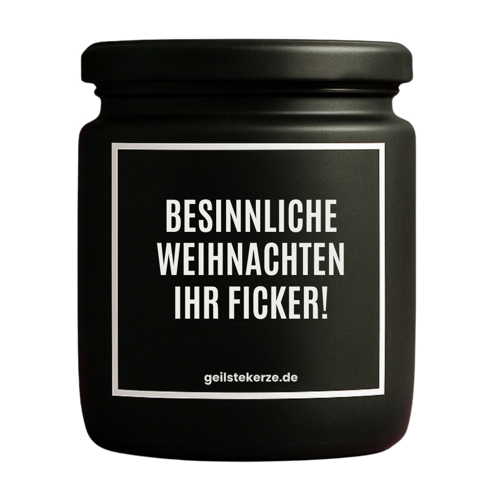 Erste von künstlicher Intelligenz kreierte Vegane Bio-Kerze mit Spruch – BESINNLICHE WEIHNACHTEN IHR FICKER! Mega lange Brenndauer von 80 Stunde, hochwertige ätherische Öle schaffen beste Duftverteilung. Mit 1400 lustigen Sprüchen perfekt zum Verschenken. Handgemacht in Deutschland von geilstekerze.de -Die beste Duftkerze die du kaufen kannst.