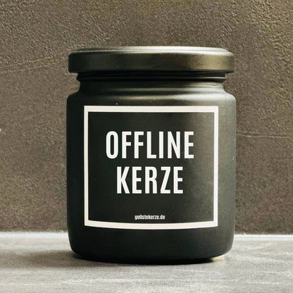 Die perfekte Kerze zum Abschalten – Offline Kerze mit Statement-Spruch – geilstekerze.de.
