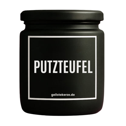Erste von künstlicher Intelligenz kreierte Vegane Bio-Kerze mit Spruch – PUTZTEUFEL Mega lange Brenndauer von 80 Stunde, hochwertige ätherische Öle schaffen beste Duftverteilung. Mit 1400 lustigen Sprüchen perfekt zum Verschenken. Handgemacht in Deutschland von geilstekerze.de -Die beste Duftkerze die du kaufen kannst.