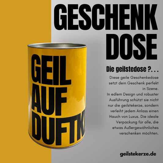 Erste von künstlicher Intelligenz kreierte geilstekerze.de Geschenkdose - gelb | GEIL AUF DUFTKERZE Mega lange Brenndauer von 80 Stunde, hochwertige ätherische Öle schaffen beste Duftverteilung. Mit 1400 lustigen Sprüchen perfekt zum Verschenken. Handgemacht in Deutschland von geilstekerze.de -Die beste Duftkerze die du kaufen kannst.