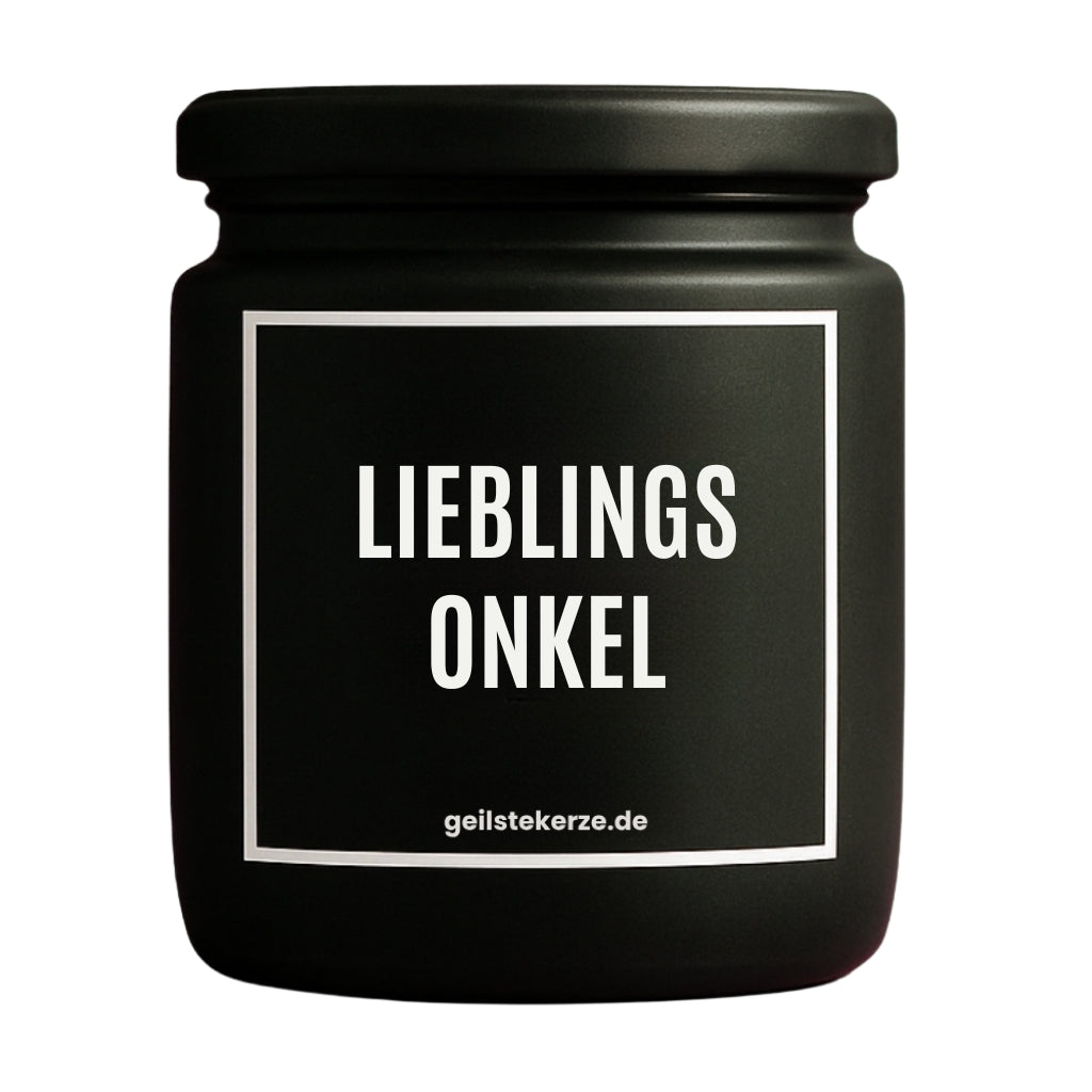 Erste von künstlicher Intelligenz kreierte Vegane Bio-Kerze mit Spruch – LIEBLINGSONKEL Mega lange Brenndauer von 80 Stunde, hochwertige ätherische Öle schaffen beste Duftverteilung. Mit 1400 lustigen Sprüchen perfekt zum Verschenken. Handgemacht in Deutschland von geilstekerze.de -Die beste Duftkerze die du kaufen kannst.