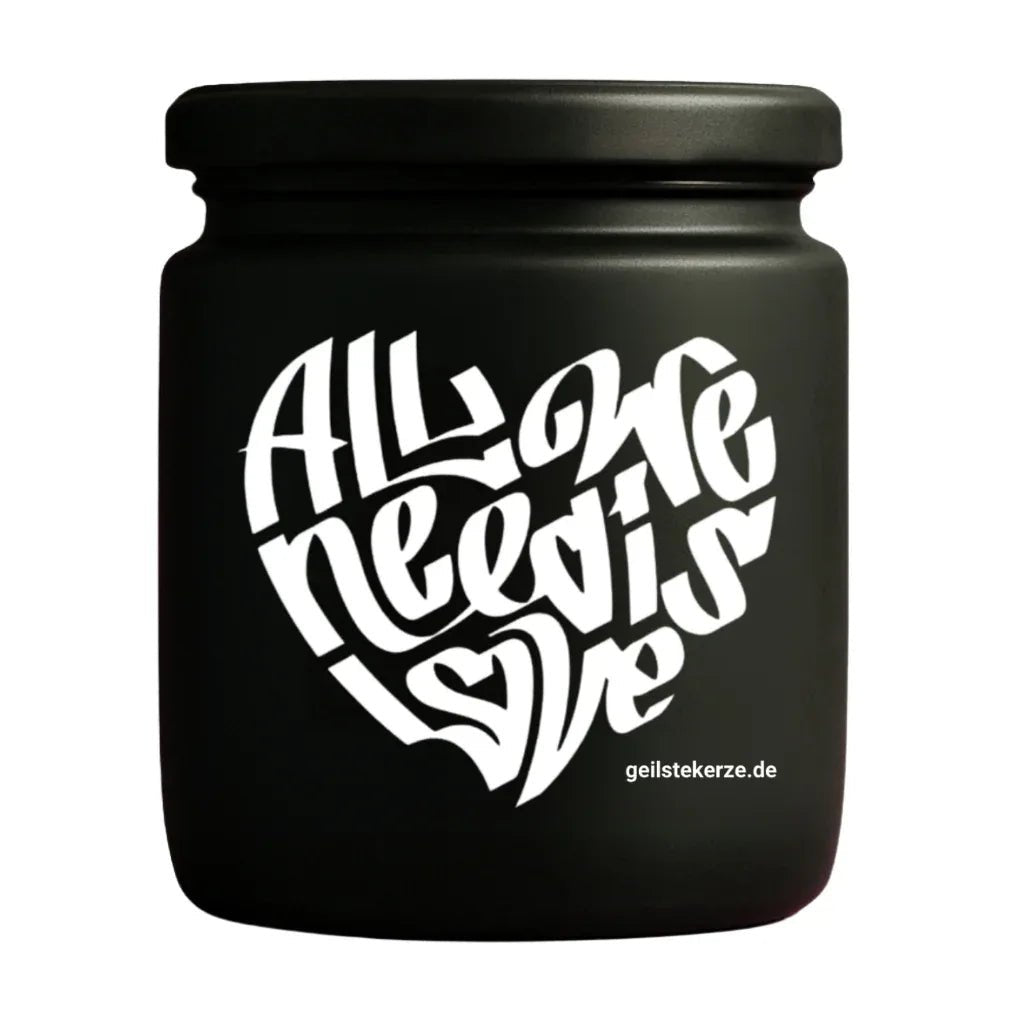 ALL WE NEED IS LOVE Duftkerze Detail – Sojawachs, handgemacht