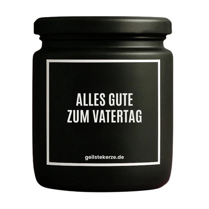 Duftkerze mit Spruch von geilstekerze ist der neue Geschenketrend. Diese witzige Kerze Vegane Bio-Kerze mit Spruch – ALLES GUTE ZUM VATERTAG brennt mega lange sagenhafte 80 Stunde, hochwertige ätherische Öle schaffen beste Duftverteilung. Mit 1400 lustigen Sprüchen perfekt zum Verschenken. Handgemacht in Deutschland von geilstekerze.de -Die beste Duftkerze die du kaufen kannst.