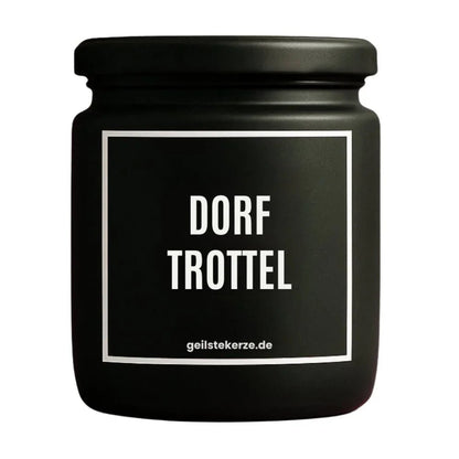 Duftkerze mit Spruch von geilstekerze ist der neue Geschenketrend. Diese witzige Kerze Vegane Bio-Kerze mit Spruch – DORFTROTTEL brennt mega lange sagenhafte 80 Stunde, hochwertige ätherische Öle schaffen beste Duftverteilung. Mit 1400 lustigen Sprüchen perfekt zum Verschenken. Handgemacht in Deutschland von geilstekerze.de -Die beste Duftkerze die du kaufen kannst.