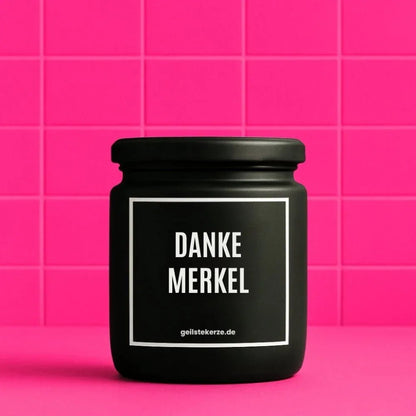 DANKE MERKEL Duftkerze im Glasgefäß – weißes Sojawachs, Etikett mit Spruch