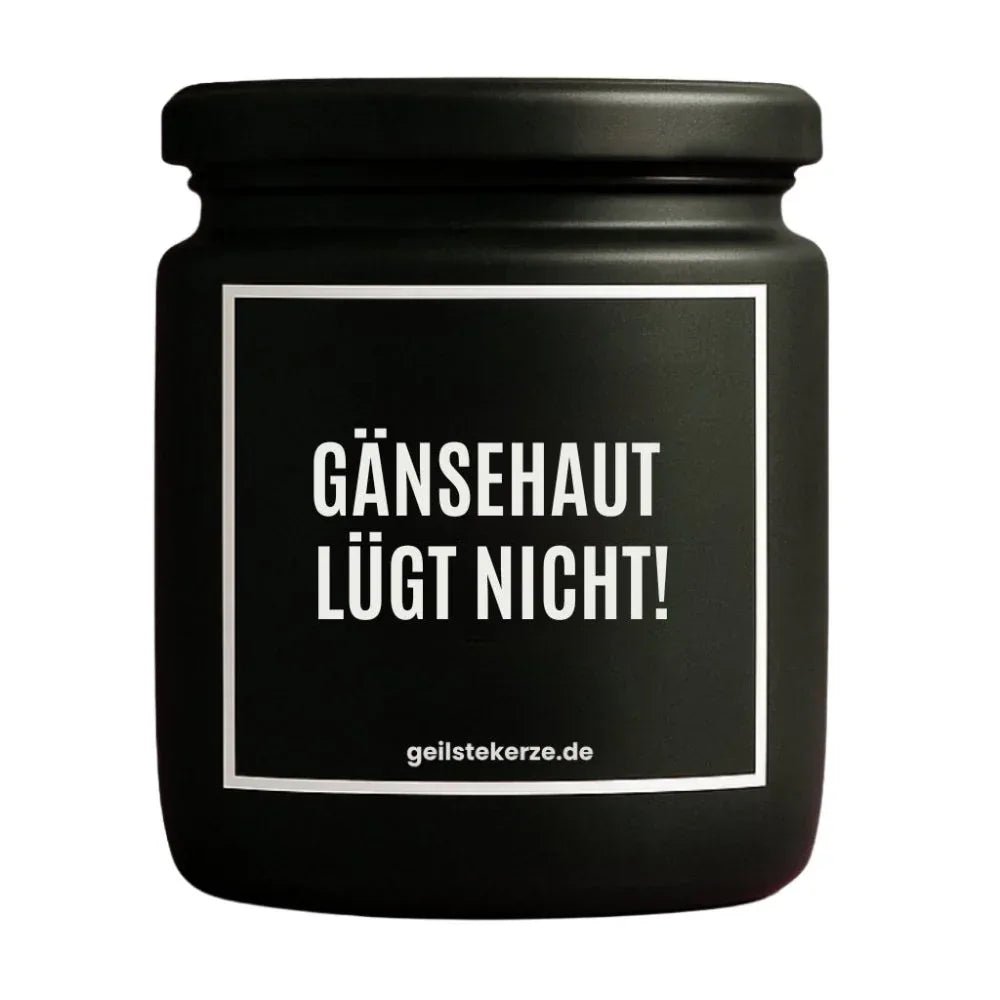 GÄNSEHAUT LÜGT NICHT Duftkerze Detail – weißes Sojawachs, handgemacht