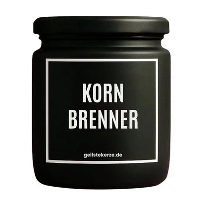 Duftkerze mit Spruch von geilstekerze ist der neue Geschenketrend. Diese witzige Kerze Vegane Bio-Kerze mit Spruch – KORNBRENNER brennt mega lange sagenhafte 80 Stunde, hochwertige ätherische Öle schaffen beste Duftverteilung. Mit 1400 lustigen Sprüchen perfekt zum Verschenken. Handgemacht in Deutschland von geilstekerze.de -Die beste Duftkerze die du kaufen kannst.