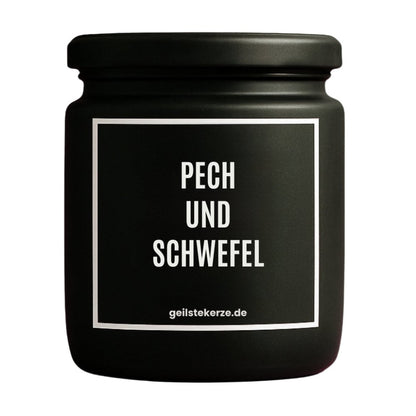 Duftkerze mit Spruch von geilstekerze ist der neue Geschenketrend. Diese witzige Kerze Vegane Bio-Kerze mit Spruch – PECH UND SCHWEFEL brennt mega lange sagenhafte 80 Stunde, hochwertige ätherische Öle schaffen beste Duftverteilung. Mit 1400 lustigen Sprüchen perfekt zum Verschenken. Handgemacht in Deutschland von geilstekerze.de -Die beste Duftkerze die du kaufen kannst.