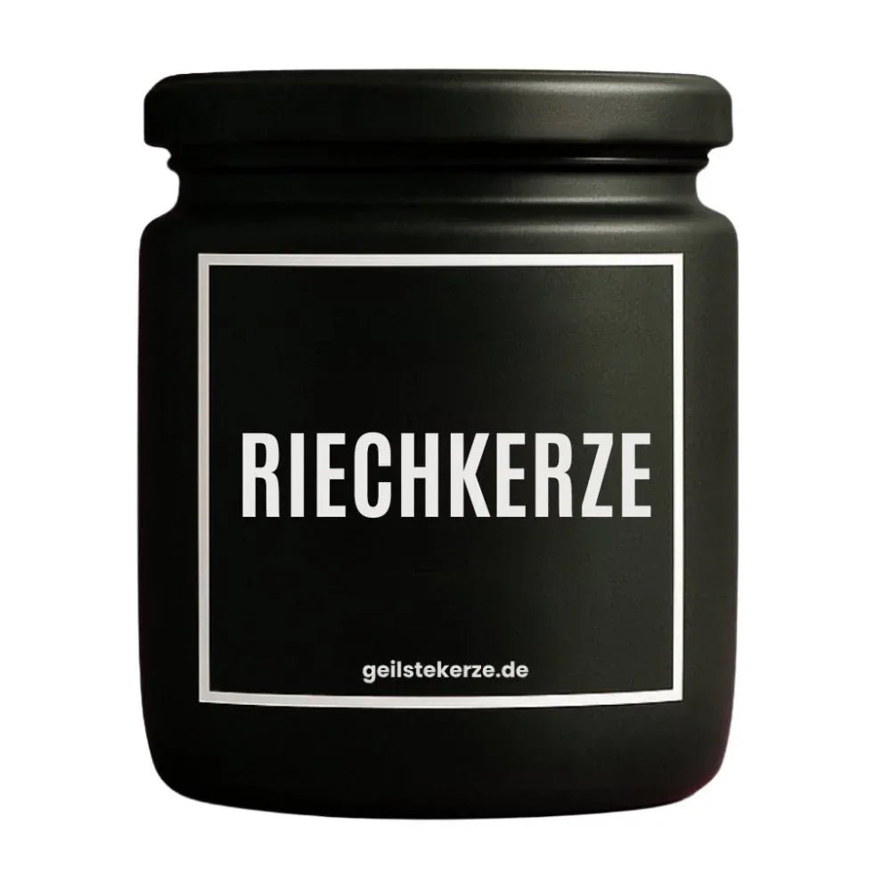 Duftkerze mit Spruch von geilstekerze ist der neue Geschenketrend. Diese witzige Kerze Vegane Bio-Kerze mit Spruch – RIECHKERZE brennt mega lange sagenhafte 80 Stunde, hochwertige ätherische Öle schaffen beste Duftverteilung. Mit 1400 lustigen Sprüchen perfekt zum Verschenken. Handgemacht in Deutschland von geilstekerze.de -Die beste Duftkerze die du kaufen kannst.