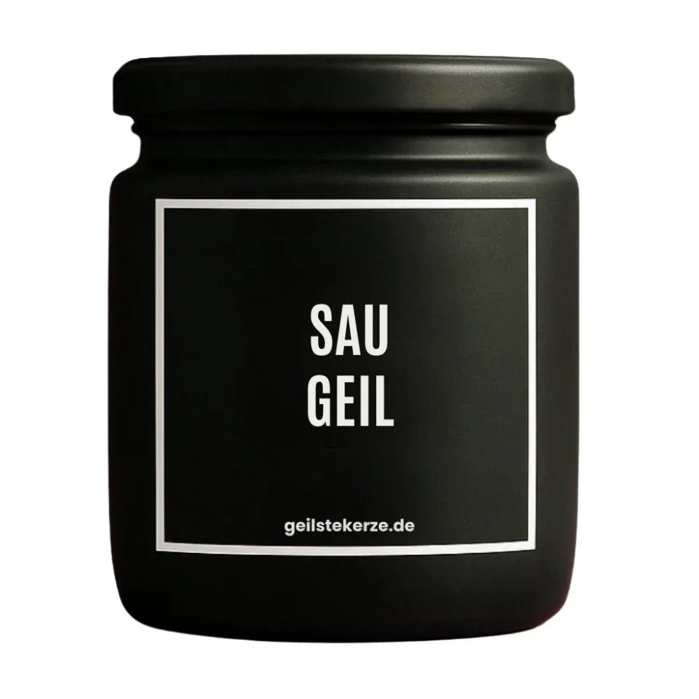 Duftkerze mit Spruch von geilstekerze ist der neue Geschenketrend. Diese witzige Kerze Vegane Bio-Kerze mit Spruch – SAU GEIL brennt mega lange sagenhafte 80 Stunde, hochwertige ätherische Öle schaffen beste Duftverteilung. Mit 1400 lustigen Sprüchen perfekt zum Verschenken. Handgemacht in Deutschland von geilstekerze.de -Die beste Duftkerze die du kaufen kannst.