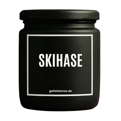 SKIHASE Duftkerze Detail – weißes Sojawachs, handgemacht