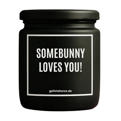 SOMEBUNNY LOVES YOU Duftkerze Detail – Sojawachs, handgemacht